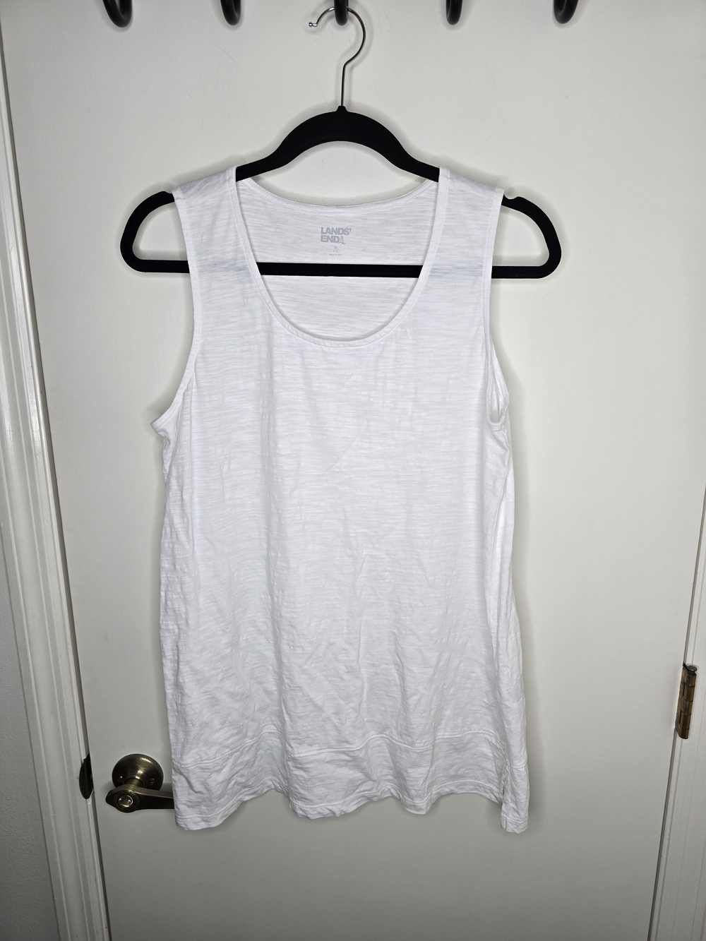 Lands' End White Scoop Neck Tank Top